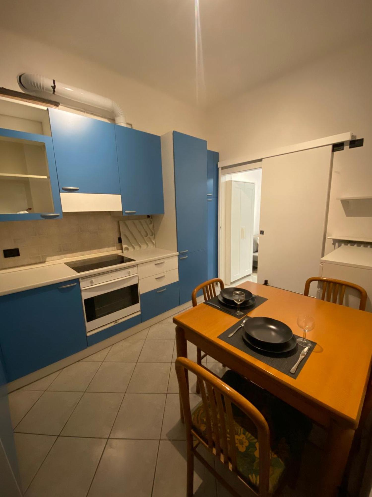 Lake Front Apartments, Lecco Habitación foto